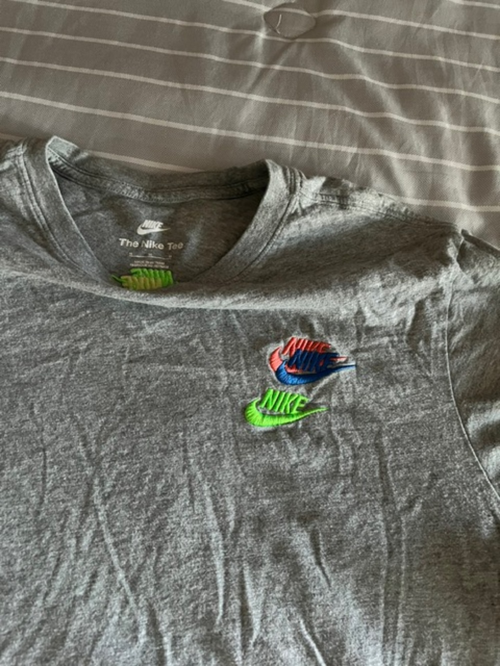 Nike Men’s Gray Short-Sleeve Tee with Neon Green & Multicolor Logos